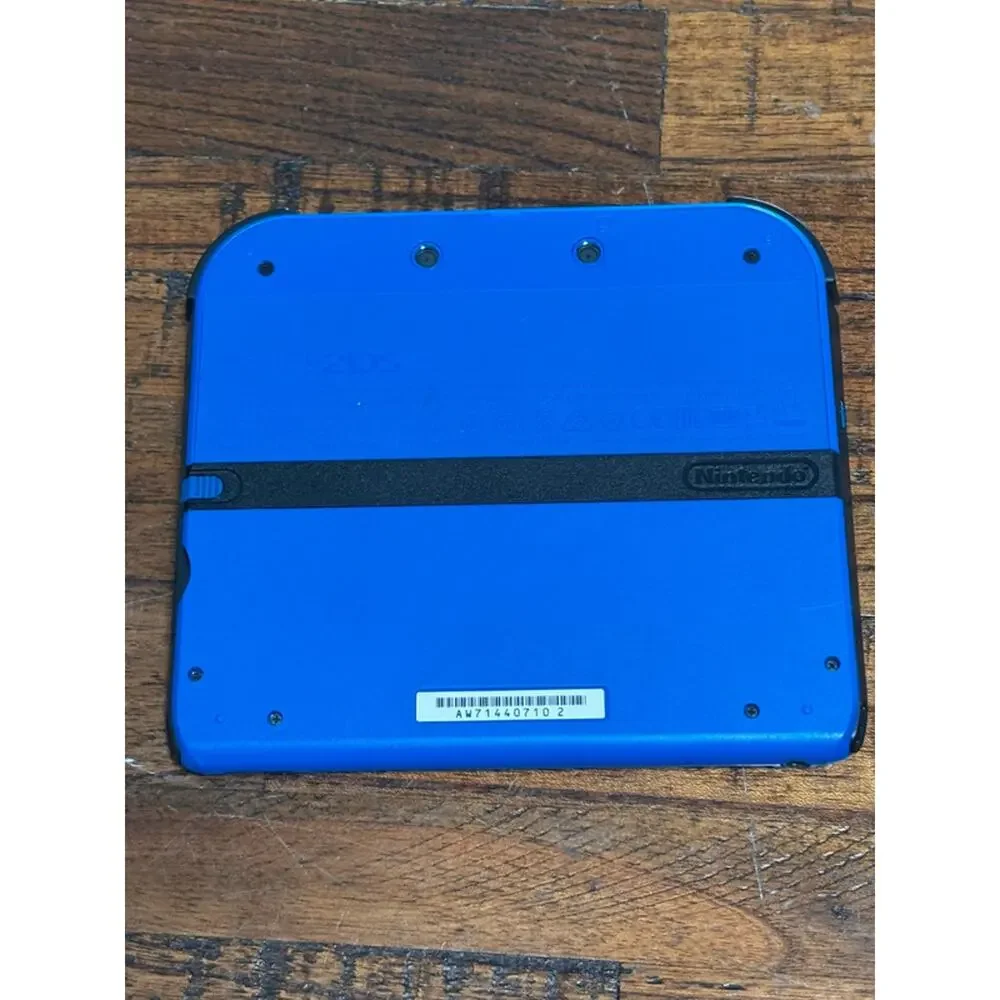 Nintendo 2DS Electric Blue 2 Gaming Handheld Nintendo DS Working